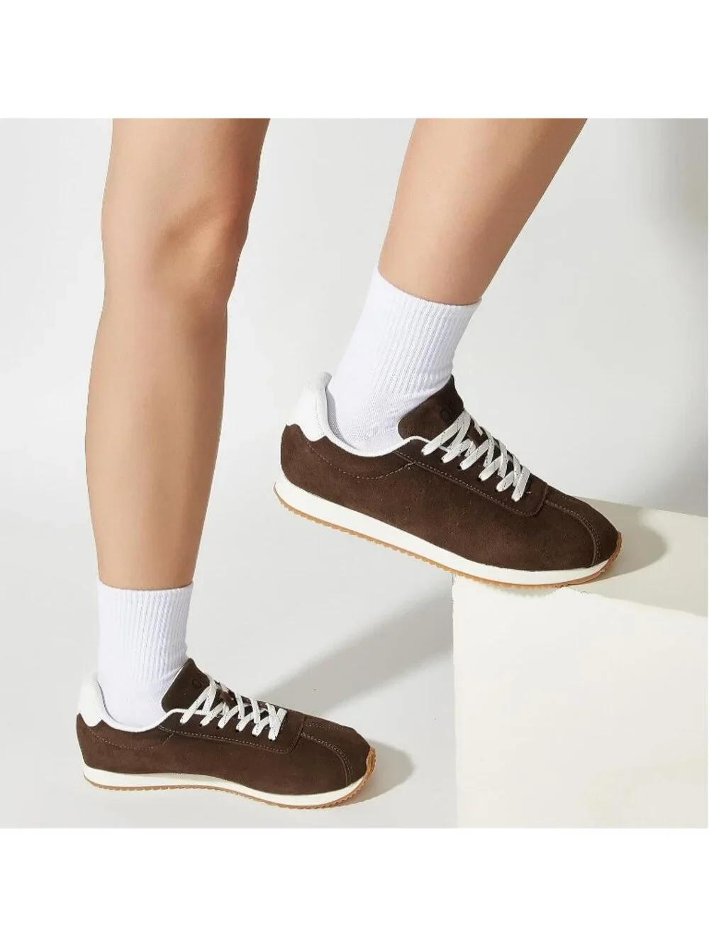 Women's Brown Comfortable Low Top Classic Retro Running Lightweight Sneaker Shoe